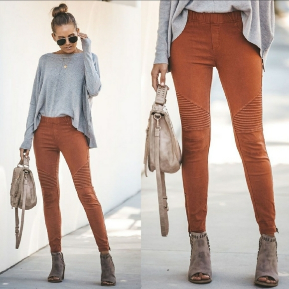 🍁Vici Piper Leggings in Rust - Picture 1 of 3